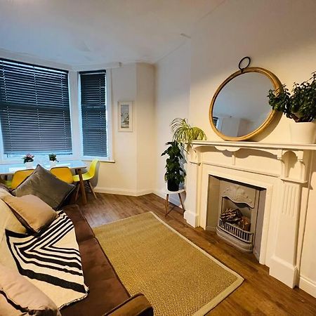 Beautiful Space Stylish And Modern! Perfect Location Blackpool Kültér fotó